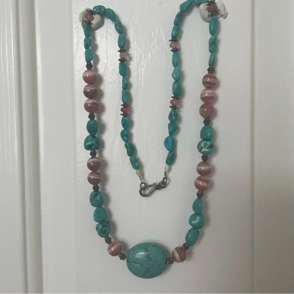 26” Chunky turquoise necklace - Picture 6 of 9
